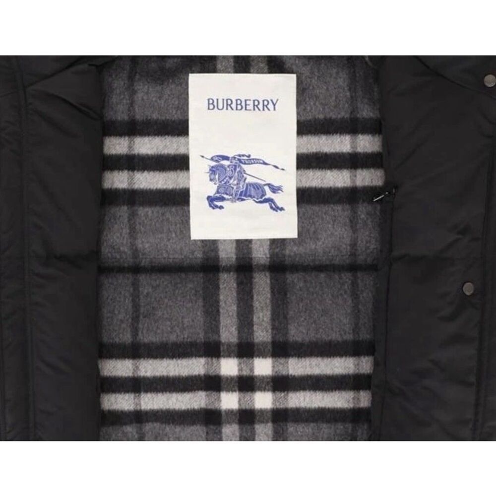 Burberry LEYBURN Women's Down Coat Size Medium - Picture 5 of 9